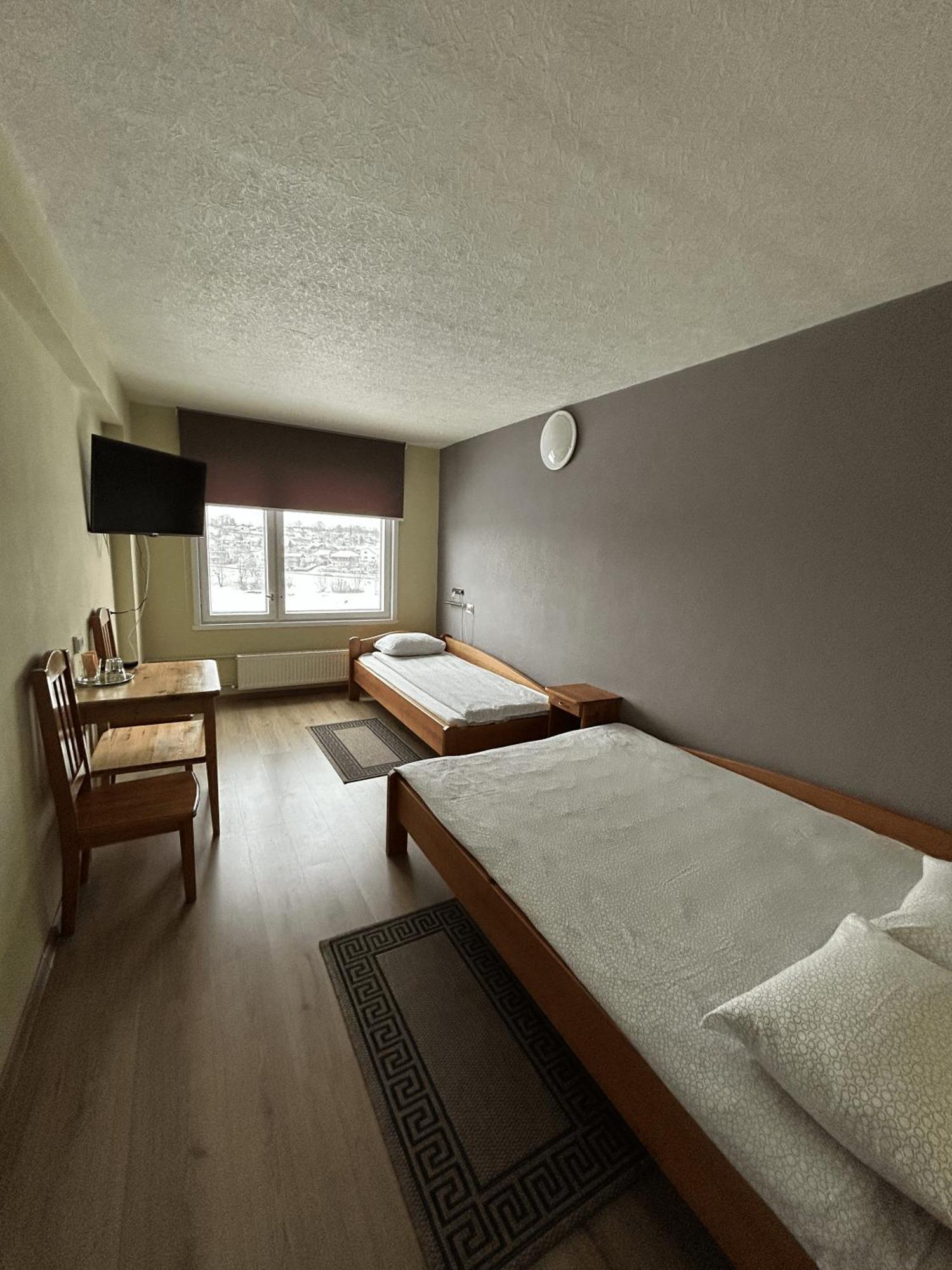 Hotel Talsi Esterno foto